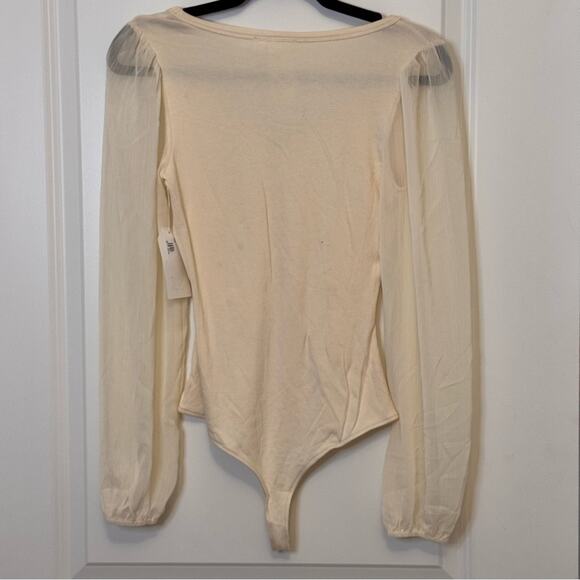 Sadie & Sage Cream Fitted Long Sleeve Bodysuit - Picture 3 of 3